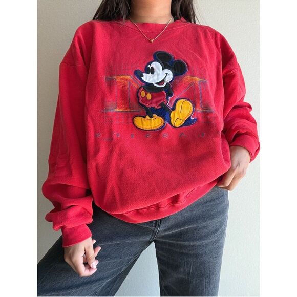 vintage 90s Genus red Disney Mickey Mouse crewneck sweatshirt - Picture 8 of 9